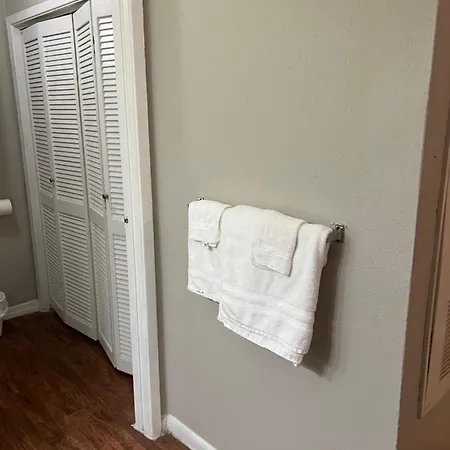 Lovely 1-Bedroom Townhome With Nice Amenities Houston Exterior foto