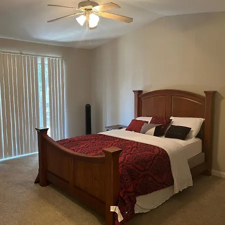Lovely 1-Bedroom Townhome With Nice Amenities Houston Exterior foto